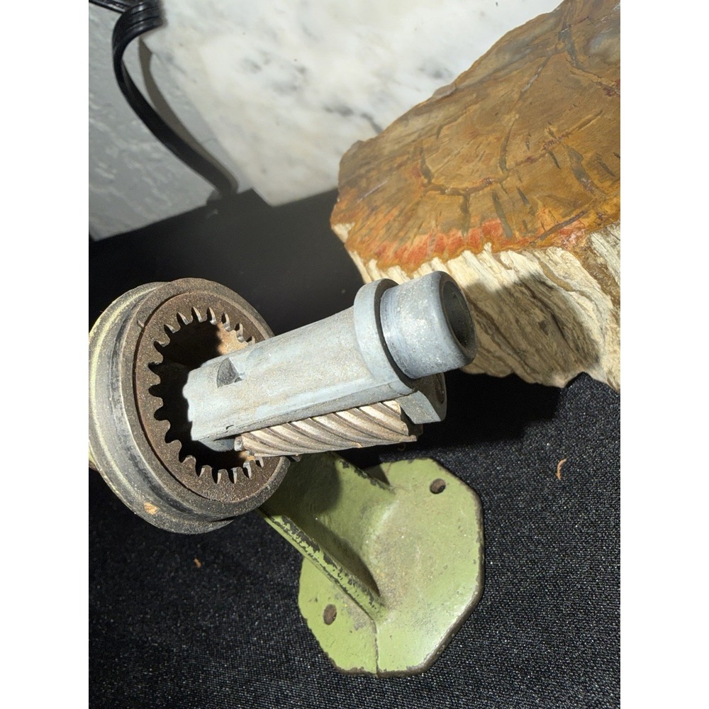Antique APSCO "The Gem" Pencil Sharpener Single Cutter Manual Hand Crank Patina - Picture 5 of 9